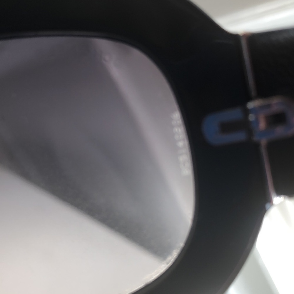 Chanel Sunglasses Authentic quilt pattern blk - Picture 8 of 17